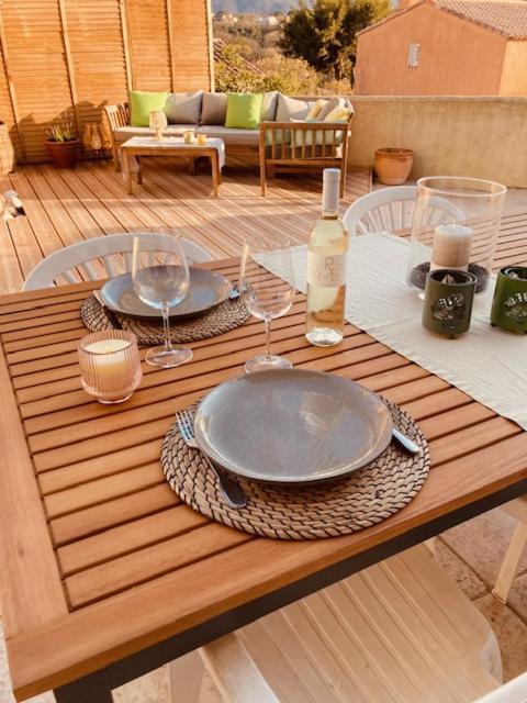 Mazet Renove Golfe De St Tropez Villa Cogolin Exterior photo